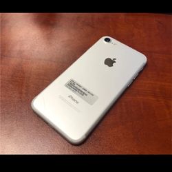 Apple IPhone 7 128GB Unlocked - Good Condition - Fully Functional ***