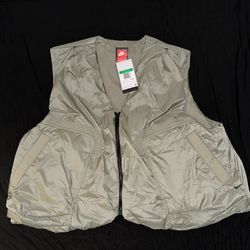 Nike Tech Vest Size Extra Large