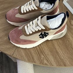 Tory Burch - Good luck Suede Sneaker