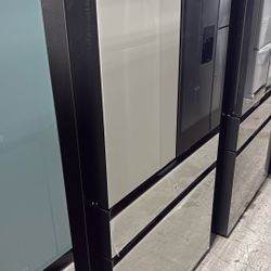 Samsung Bespoke Family Hub Refrigerator