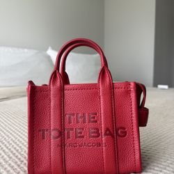 The Tote Bag - Crossbody 