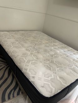 Queen mattress