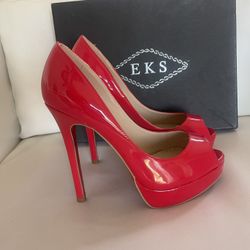 Louboutin Look-a-likes Red Pumps