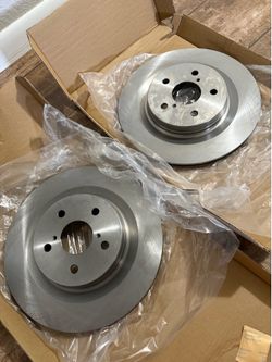 Powerstop Rear Rotor (JBR1798) and Break Pads (Z17-2305) - Toyota