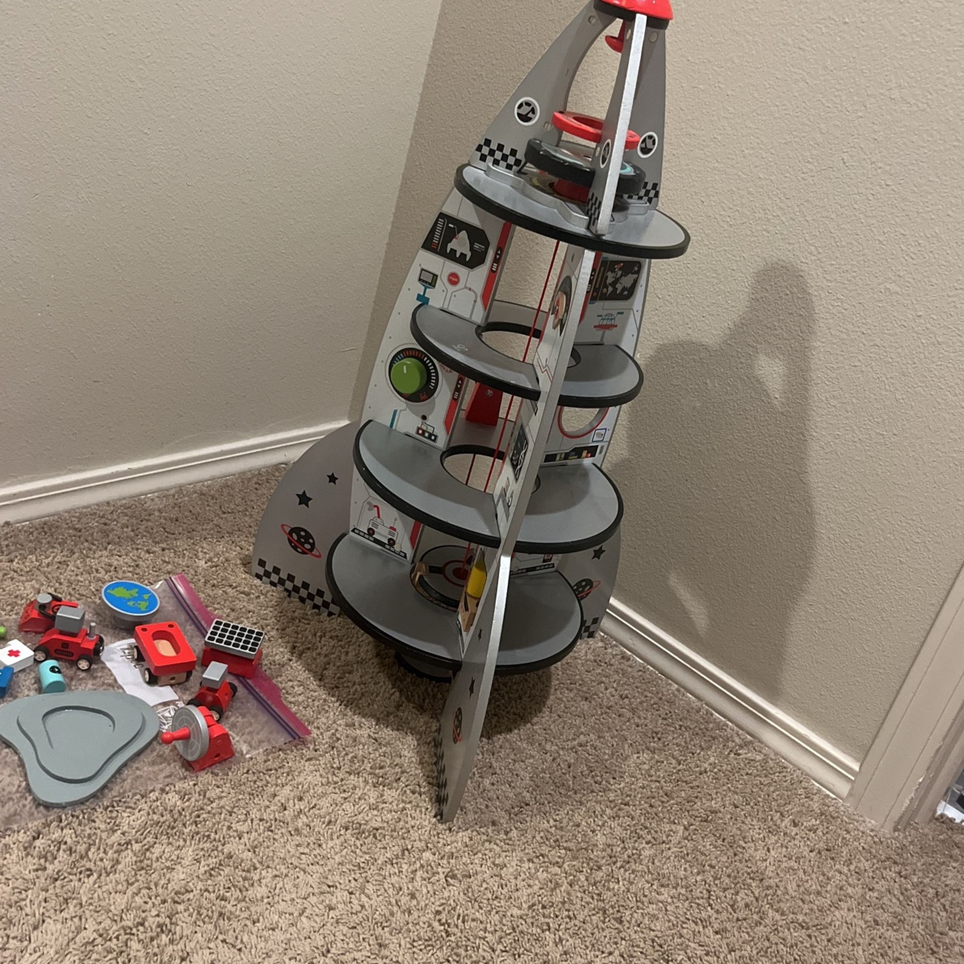 Wood Hape Rocket Space Ship Toy