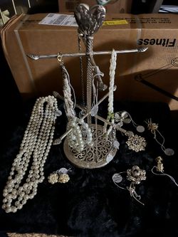 Vintage Jewelry