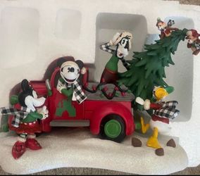 Mickey And Friends Christmas Figurine