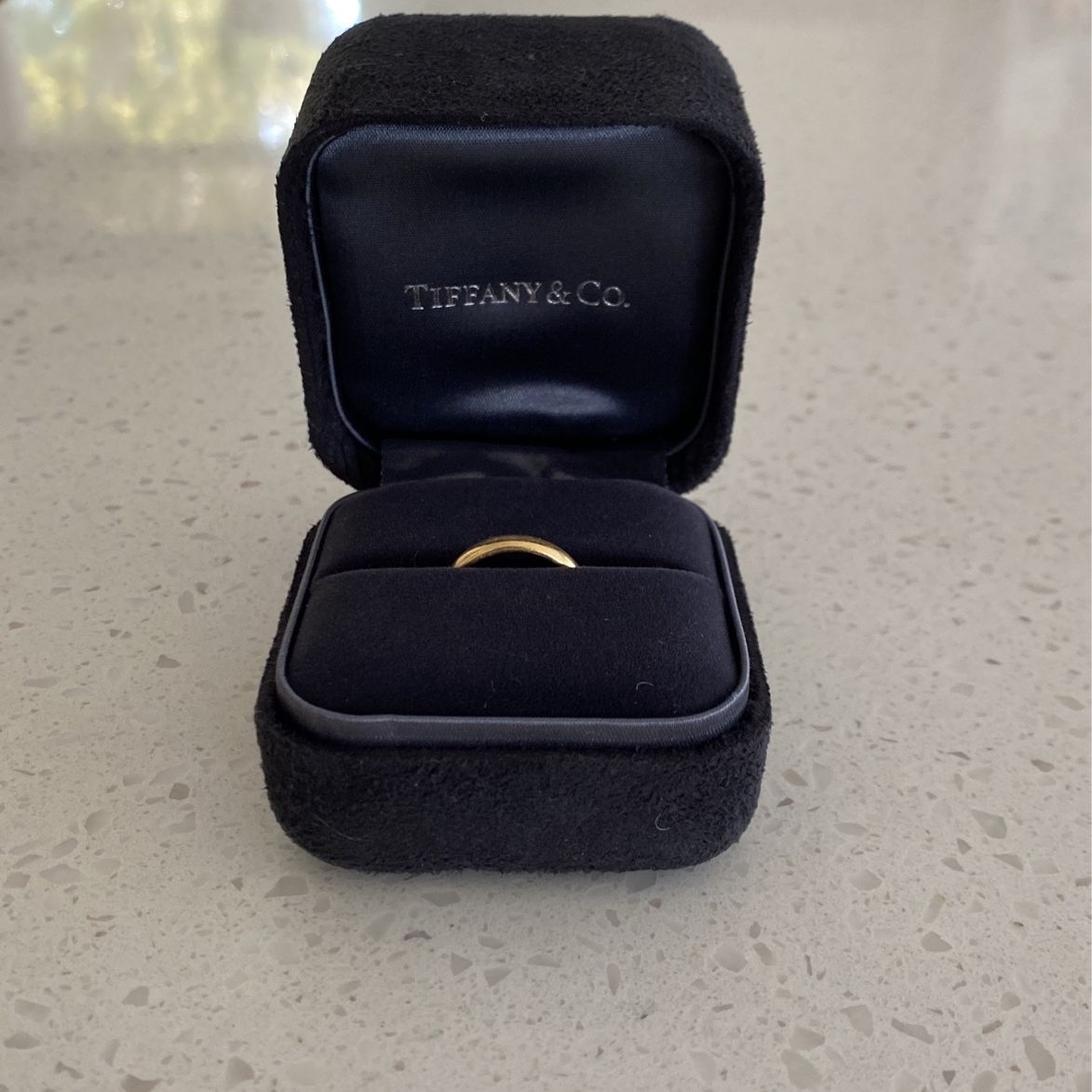 Tiffany Ring 18ct Gold Size 6