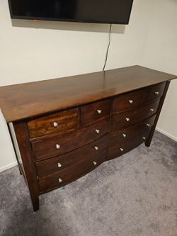 Dark Wood 10-Drawer Dresser