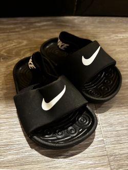 Nike Kawa toddler slides