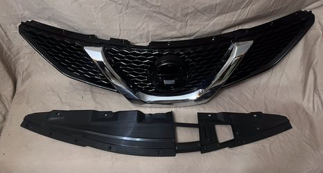 Nissan Rogue Sport 2017-19 Front Bumper Gloss Black With Camera Hole