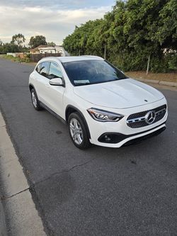 2021 Mercedes-Benz GLA 250