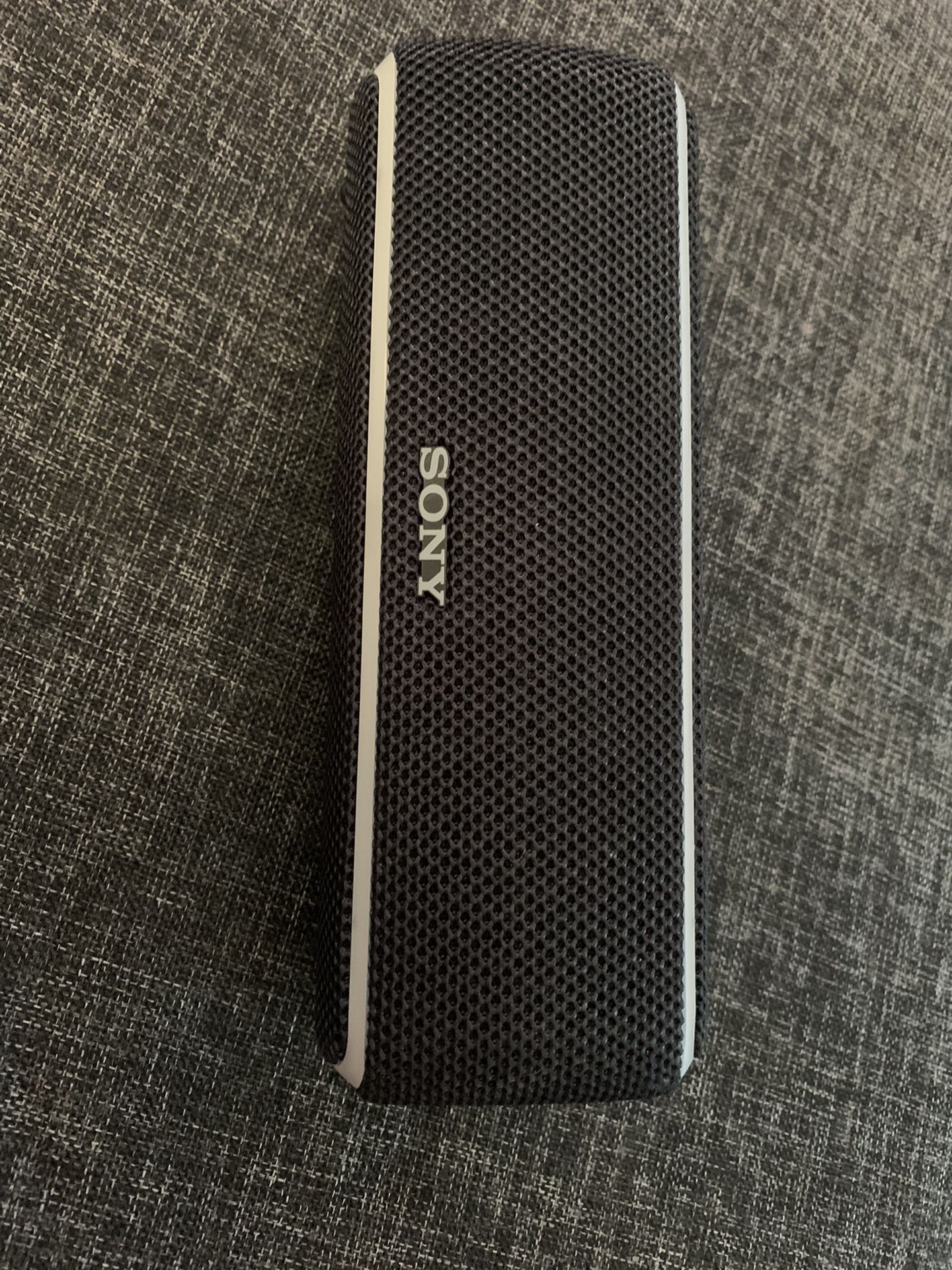 Sony Bluetooth Rechargeable Speaker/// Bocina Recargable