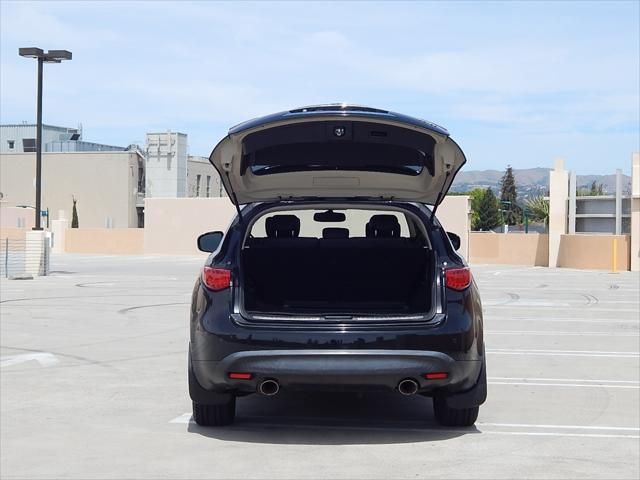 2010 INFINITI FX35