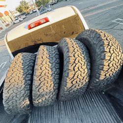 37x12.5R17LT BFG KO2 80-90% Tread (4)