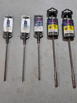 Brand New: 5 Bosch bulldog masonry drill bits. 1/4"