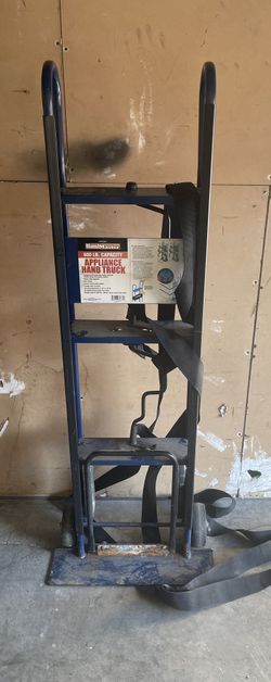 Haul-Master 600 lb. Capacity Appliance Hand Truck- Like new