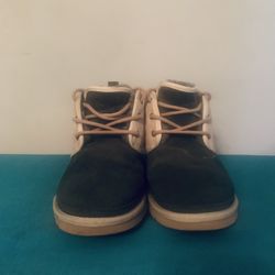 Men Forest Green and Tan Uggs