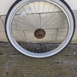 Beach Cruiser 7 Speed 26" Size Bicycle Wheel 