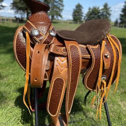 Monturas Para Caballo.  Horse Saddles!!