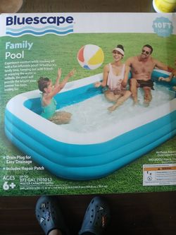 Inflatable pool