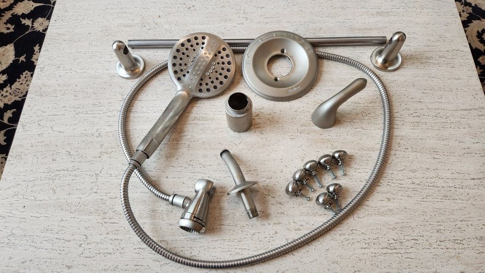 Shower Kit - Brushed Satin Nickel