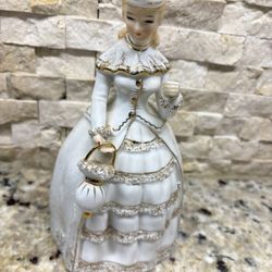Vintage Porcelain Lady Handbag Hand Painted Figurine Geo Z Lefton 7 1/2" Tall