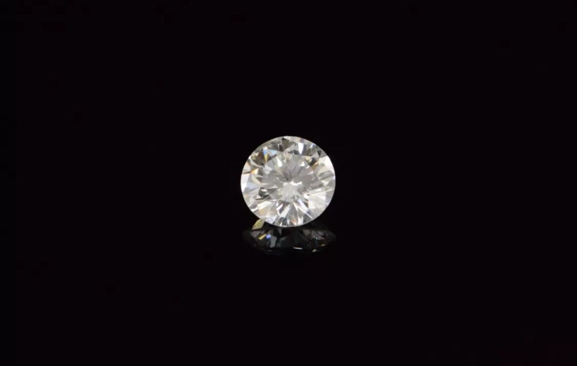 4 Point Round Diamond - Natural Diamond - Ready to set!