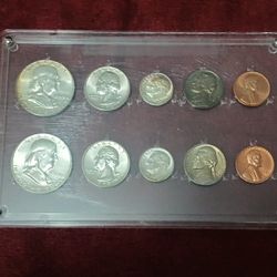 90% SILVER MINT SETS 90% SILVER