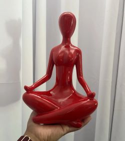 Lady yoga Statue RED hand Painted Full Color