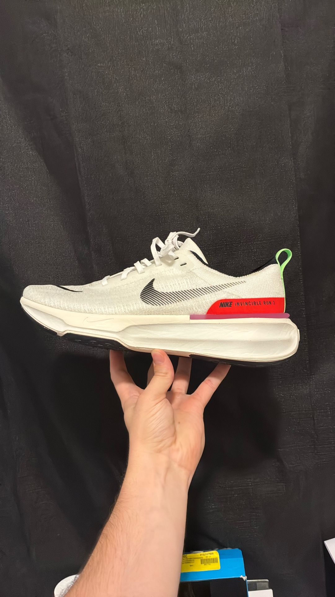 Nike ZoomX Invincible Run 3 SE Size 12 US