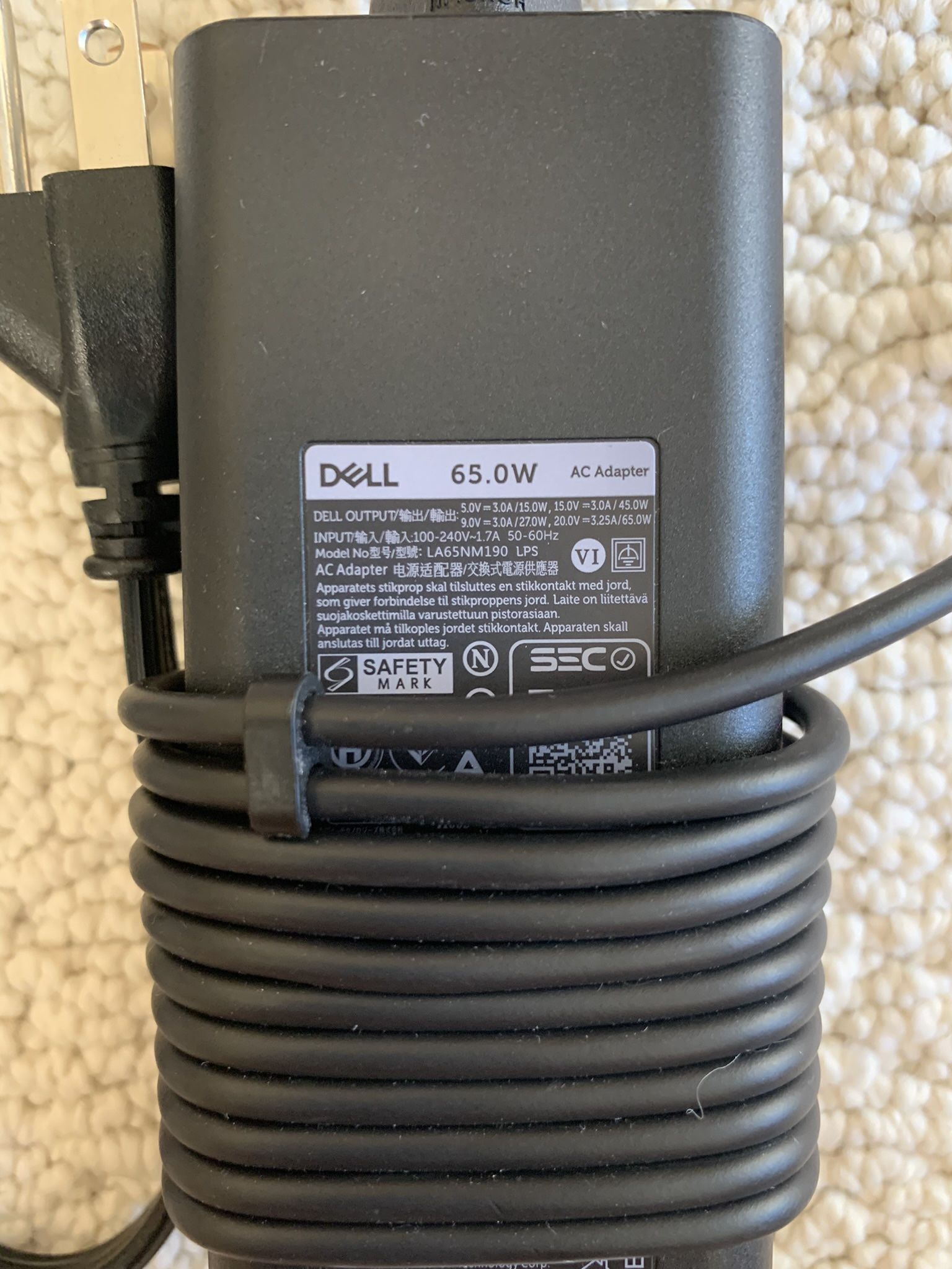 Dell Laptop Charger Model LA65NM190