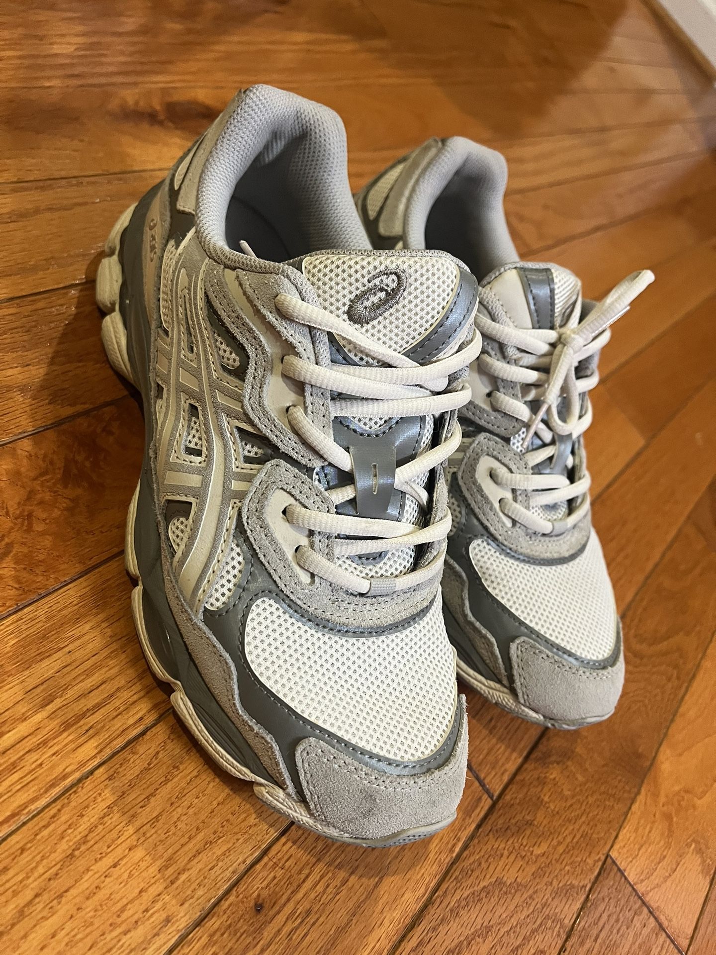 ASICS GEL-NYC “Cream/Oyster” 8.5