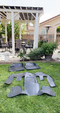 Max liner Buick Enclave Front Row And Back Row Not The 3rd Seat..