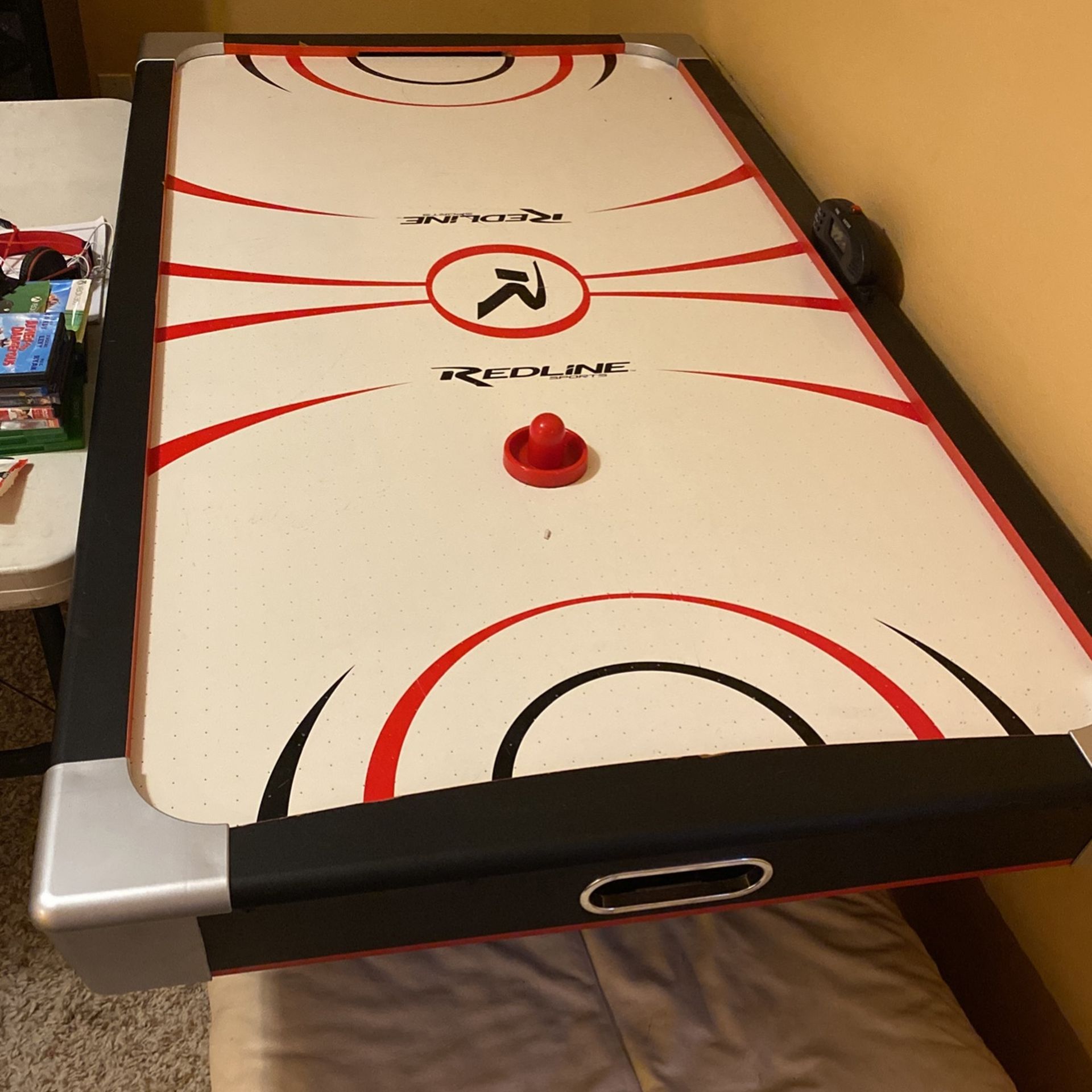 Air Hockey Table 