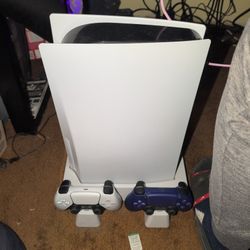 Ps5 With Disk Drive + Accessories 