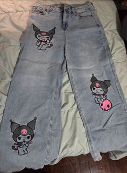 Sanrio Kuromi Size 7 Jeans Leg Wide Flare Light Wash High Rise Baggy Hot Topic