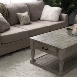 Couch & loveseat Set