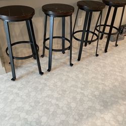 Kitchen Barstools 