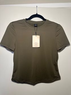 SHEIN Olive Crewneck Short Sleeve Tee