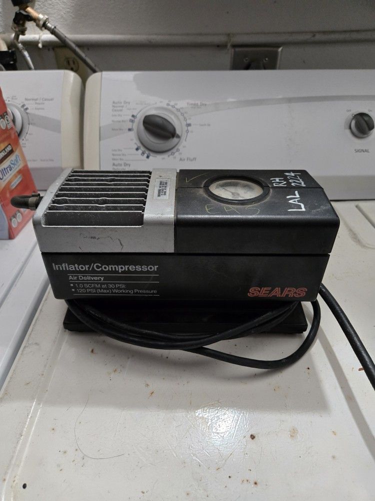 Sears Electric Air Compressor / Inflator – 120 PSI