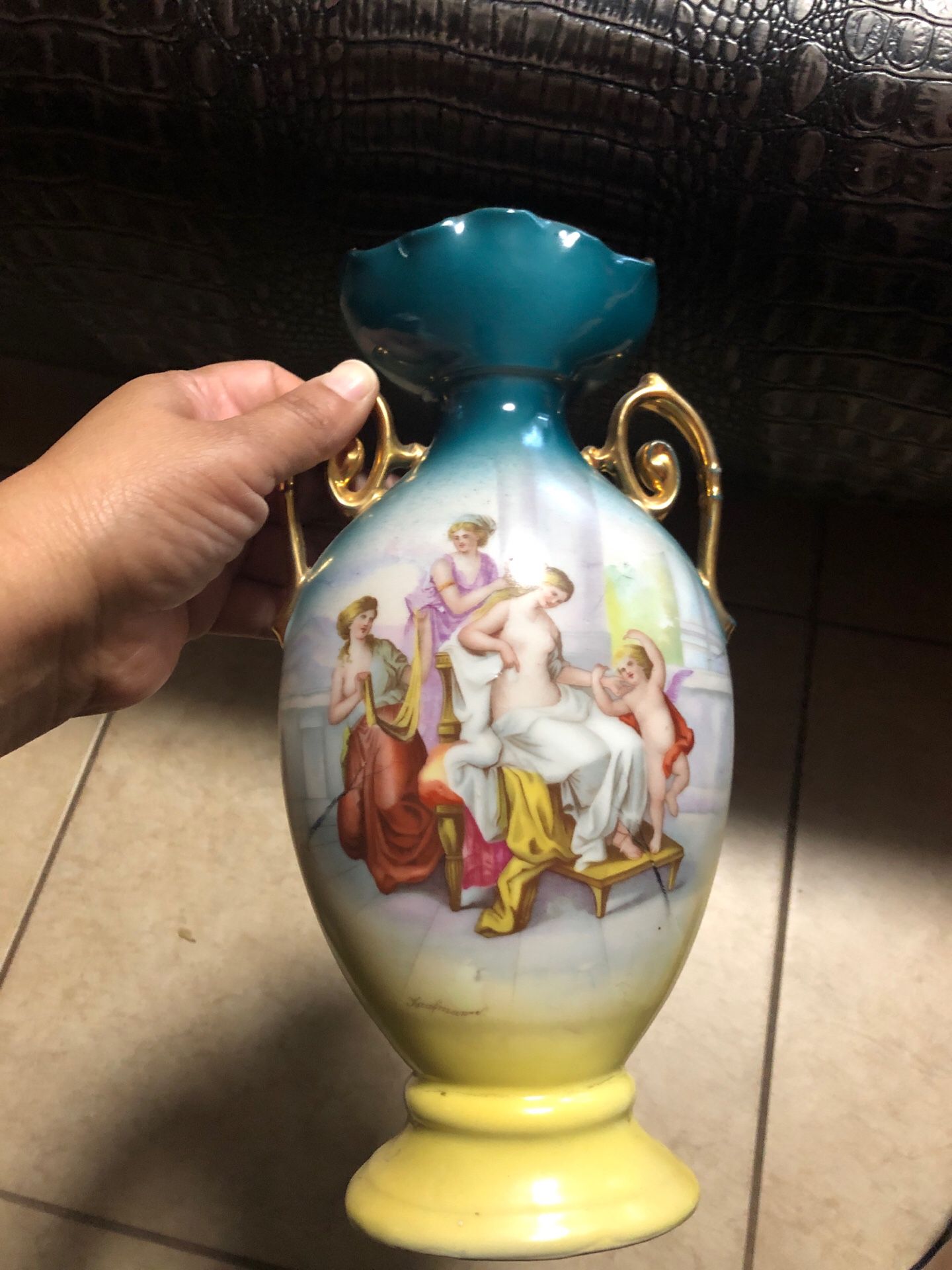 Vintage Wettina Austria vase