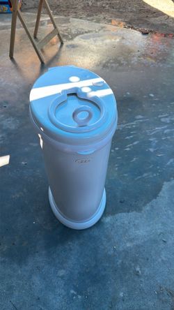 Diaper genie