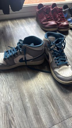 Air Jorden’s Size 9