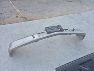 2000 Chevy Tahoe limited  / Z71 front bumper