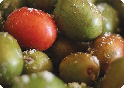 Jocotes a la venta, Se vende ciruelas