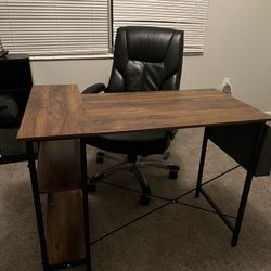 Desk And Chair 