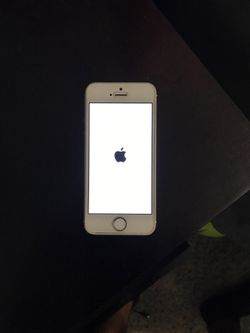 iPhone 5s Must Sell! Best offer!