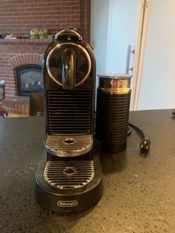 DeLonghi Nespresso Machine with Frother