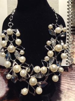 Crystal pearl charms